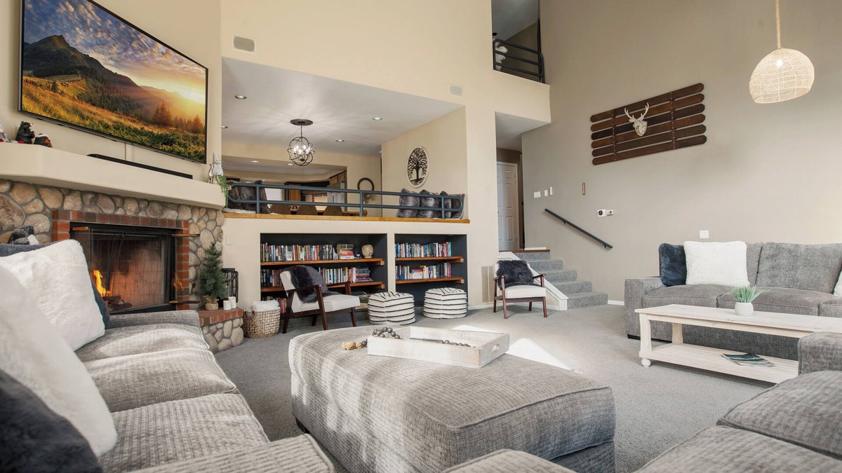 Running Springs House | Tranquil Home in Running Springs, CA 5 Beds, Game Room