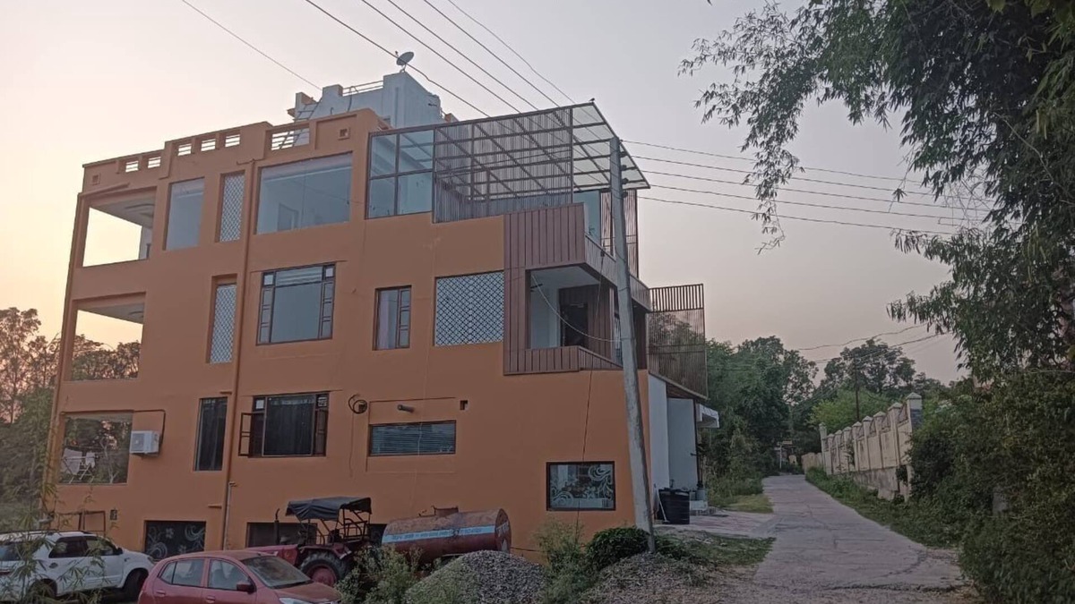 Jwalamukhi House | Tranquil Homestay Near Sacred Flames where Comfort Meets Devotion in the Hills.