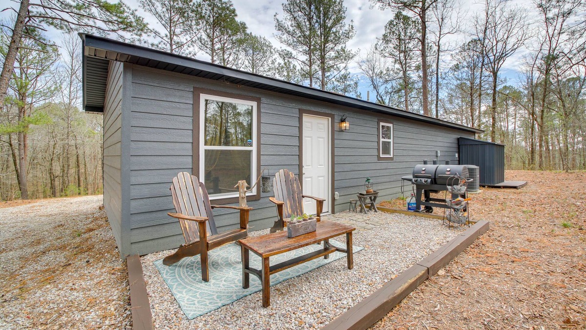 Mid America House | Tranquil Hot Springs Getaway Near Ouachita River!