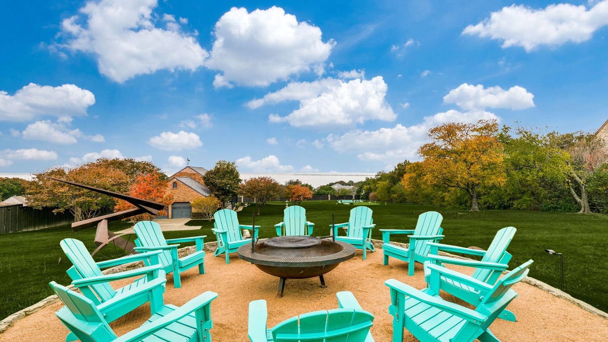 Rockwall House | Tranquil Lakeview Haven: Two Homes, Relaxation, and Outdoor Delights