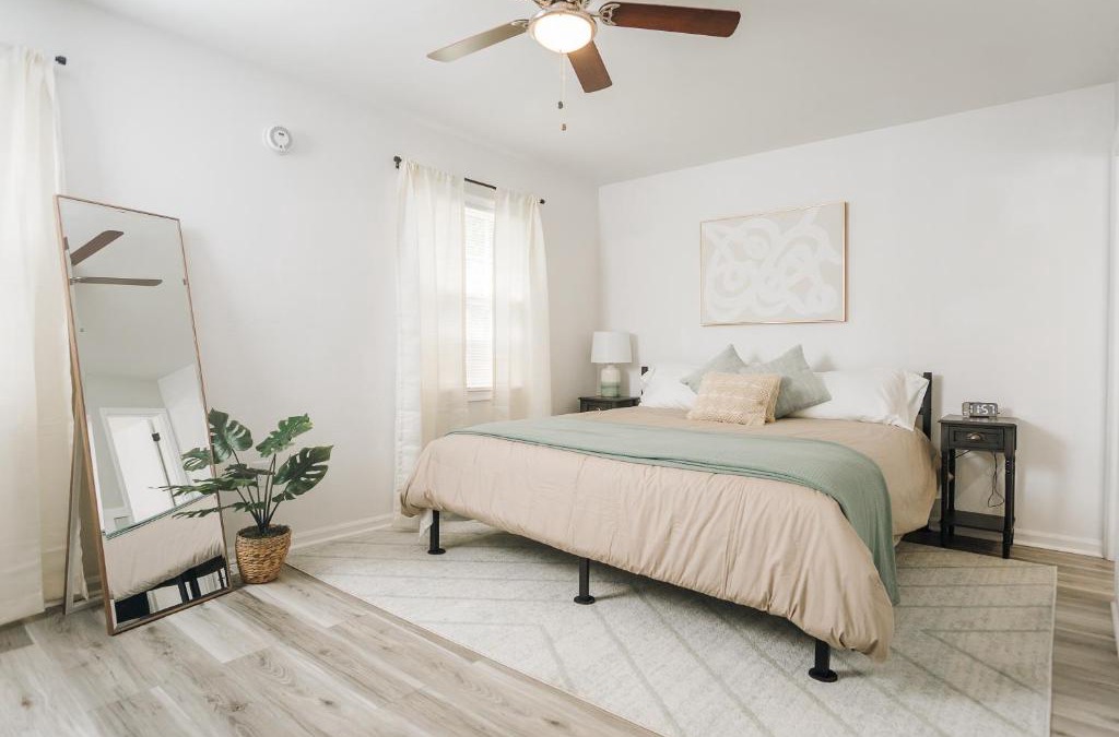 Lynchburg Apartment | Tranquil Luxury: Modern Comfort!