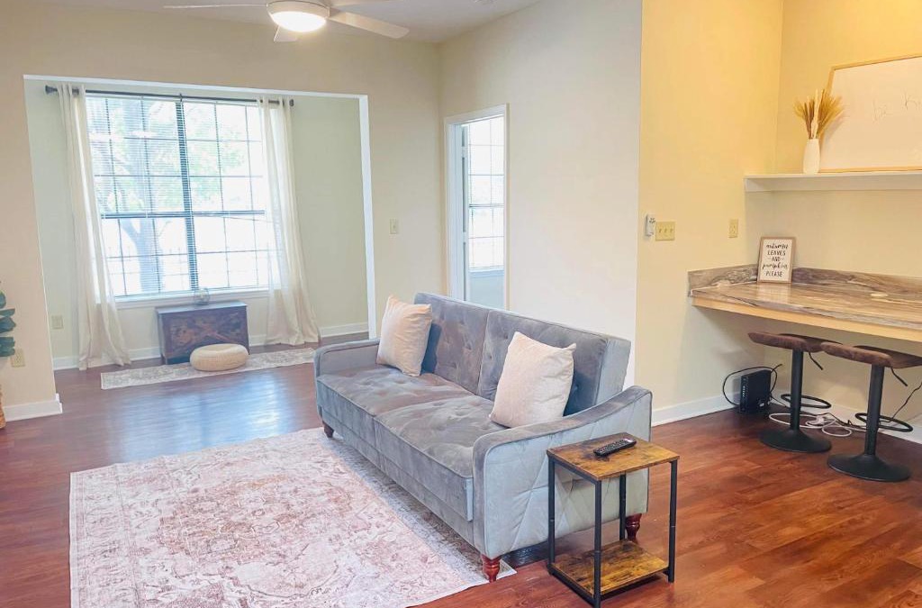 New Pathways Apartment | Tranquil Midtown Apartment