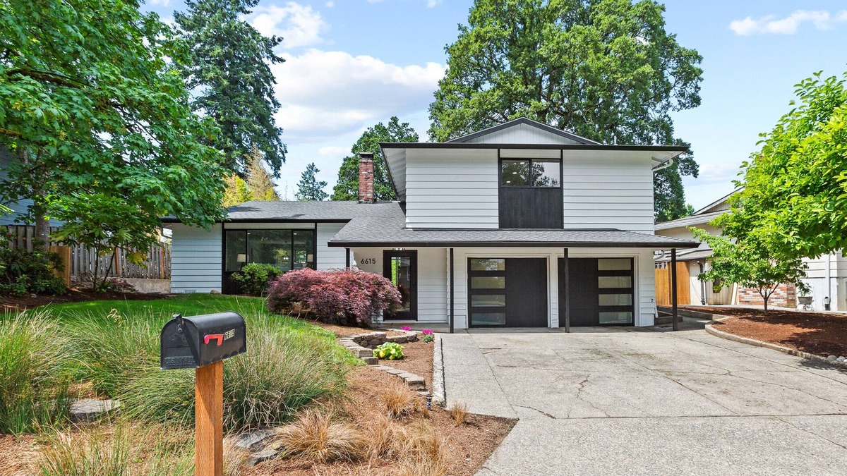 Gladstone Other | Tranquil Oasis and Soothing Outdoor Area. Family Friendly