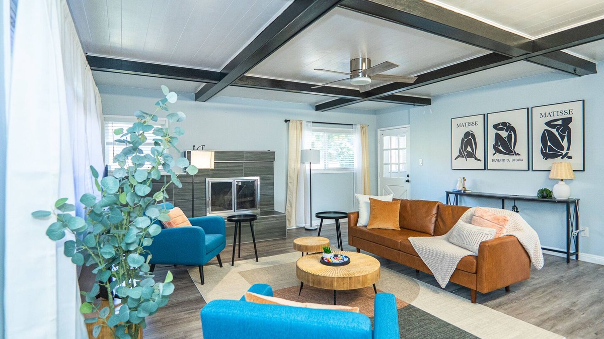 North Redondo House | Tranquil Oasis: Mins to LAX. Downtown LA & Orange County. SoFi/Redondo/Disney