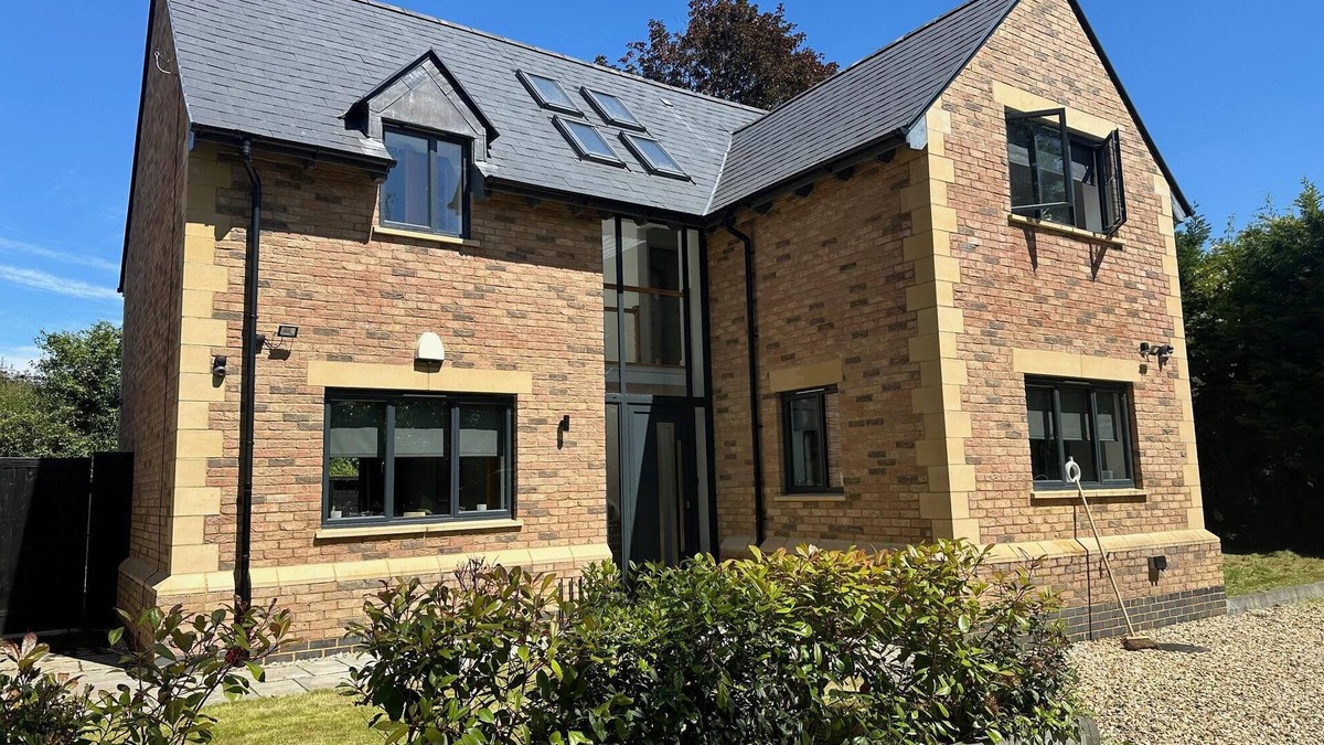 Charlton-on-Otmoor House | Tranquil Oxford retreat 4 Bedroom House aircon