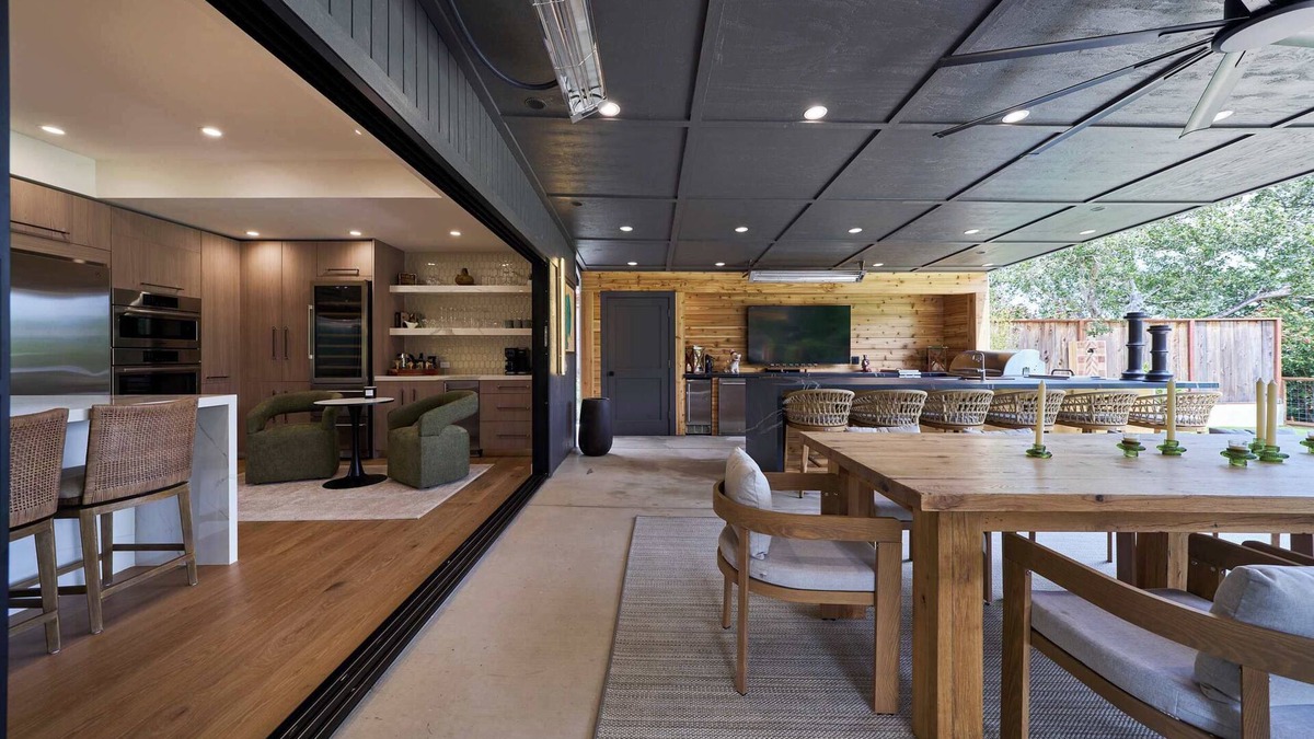 Hatton Fields House | Tranquil Retreat is BACK after TOTAL remodel