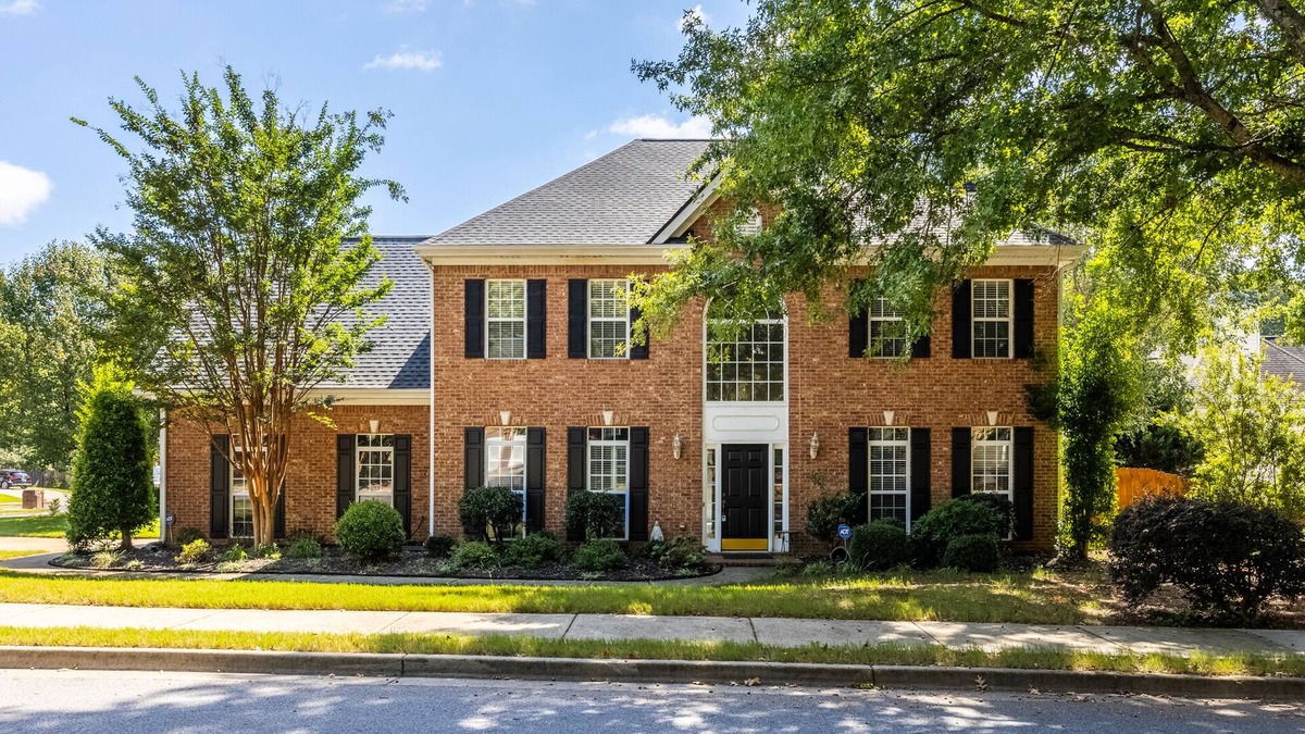 Alpharetta House | Tranquil Retreat on Kimball Trace