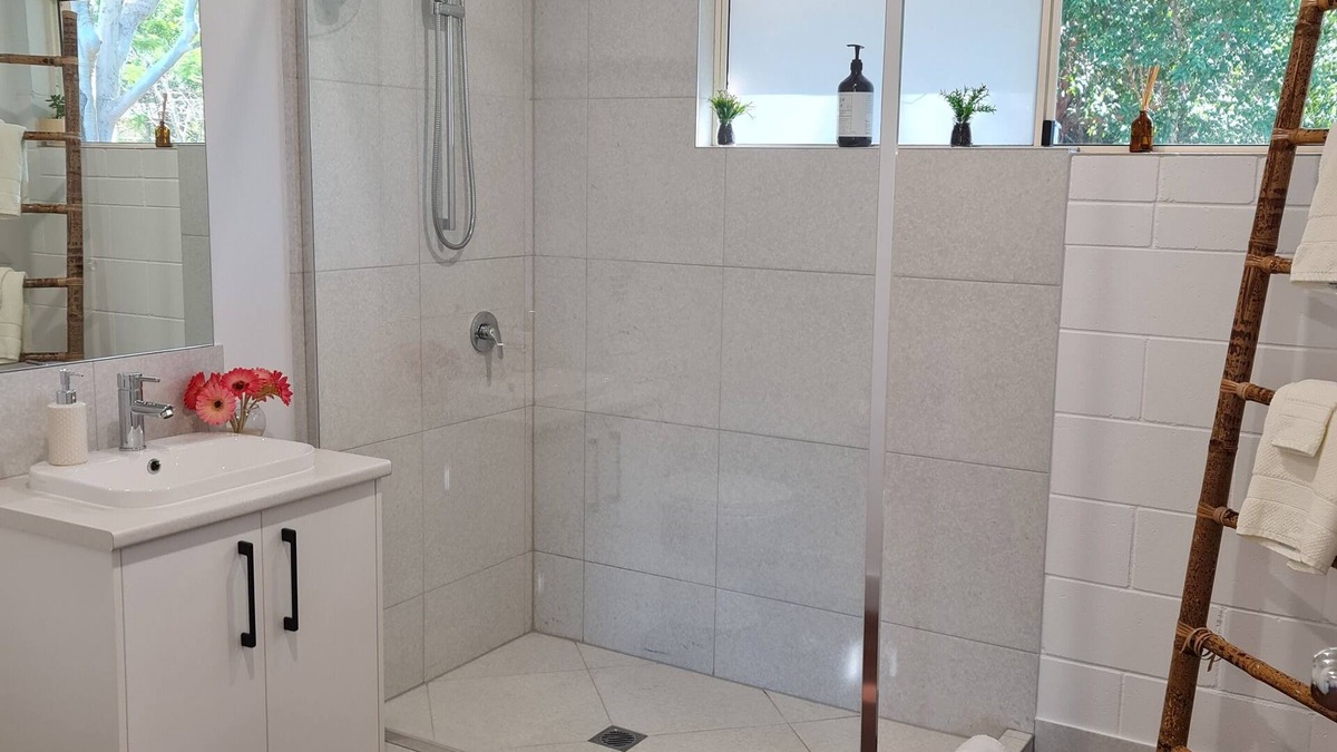 Cooroibah House | Tranquil Space in newly renovated Cottage in Cooroibah
