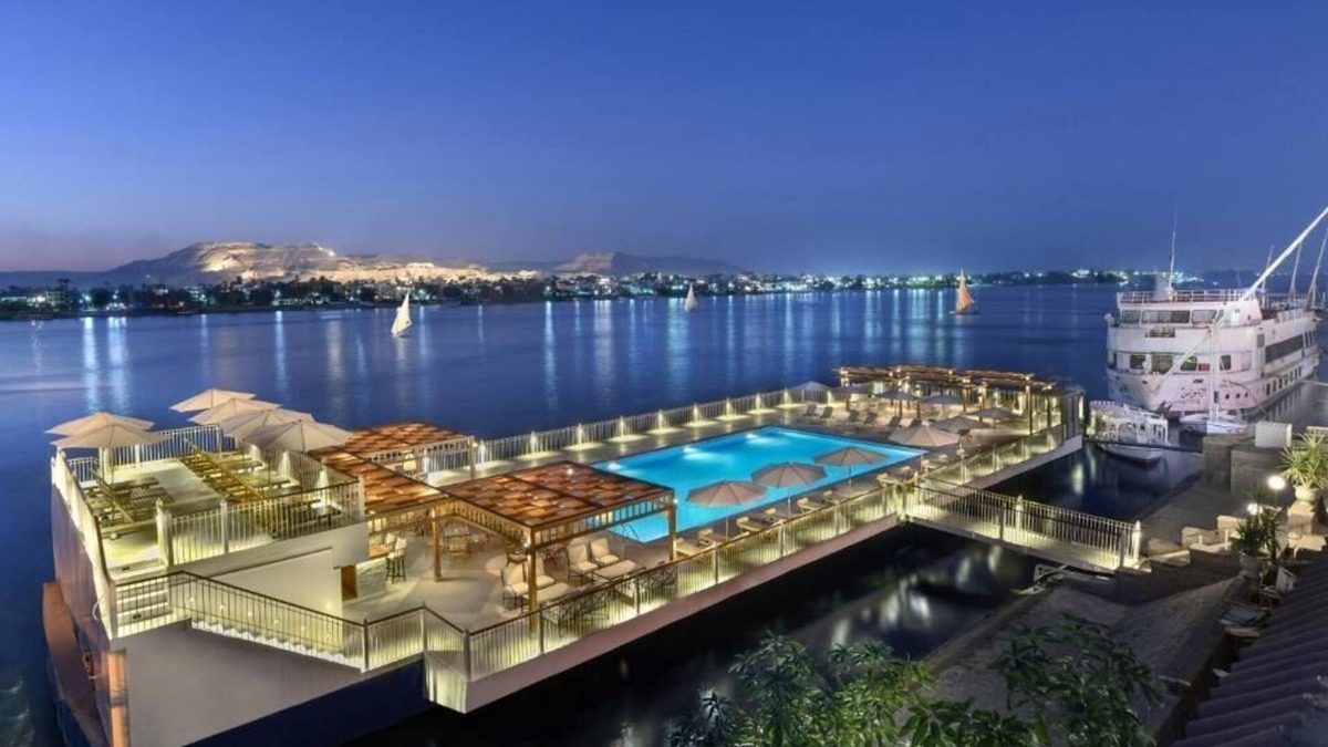 Nile River Luxor Hotel | Tranquil Stay with Balcony Near Luxor Temple and Luxor Museum with Swimming Pool