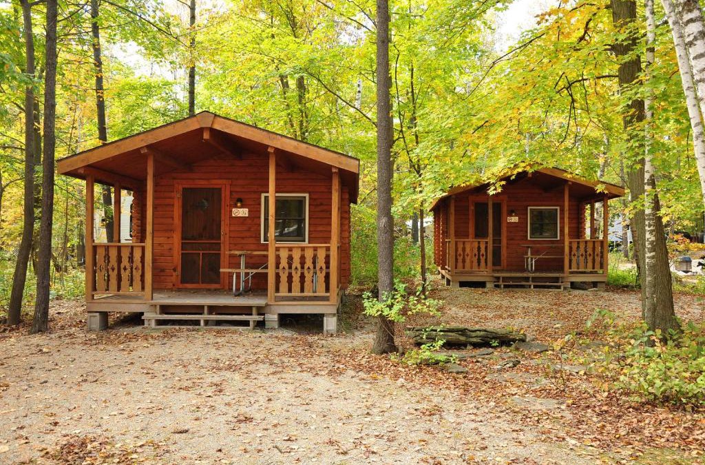 Sturgeon Bay Resort | Tranquil Timbers Cabin 11