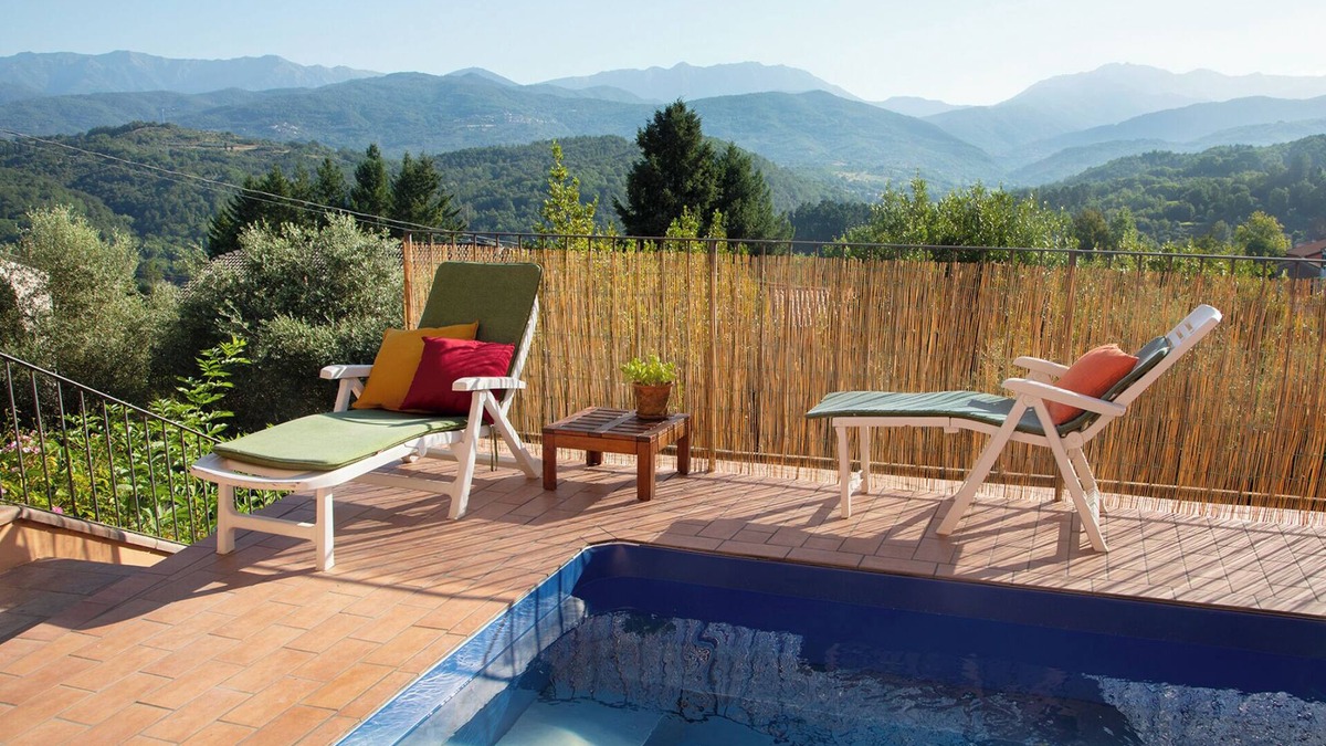 San Terenzo Monti House | Tranquil Tuscan House with Pool and Scenic Views