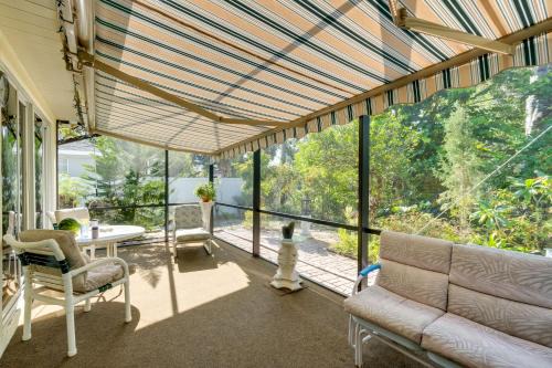 South Venice House | Tranquil Venice Escape with Private Backyard Oasis!