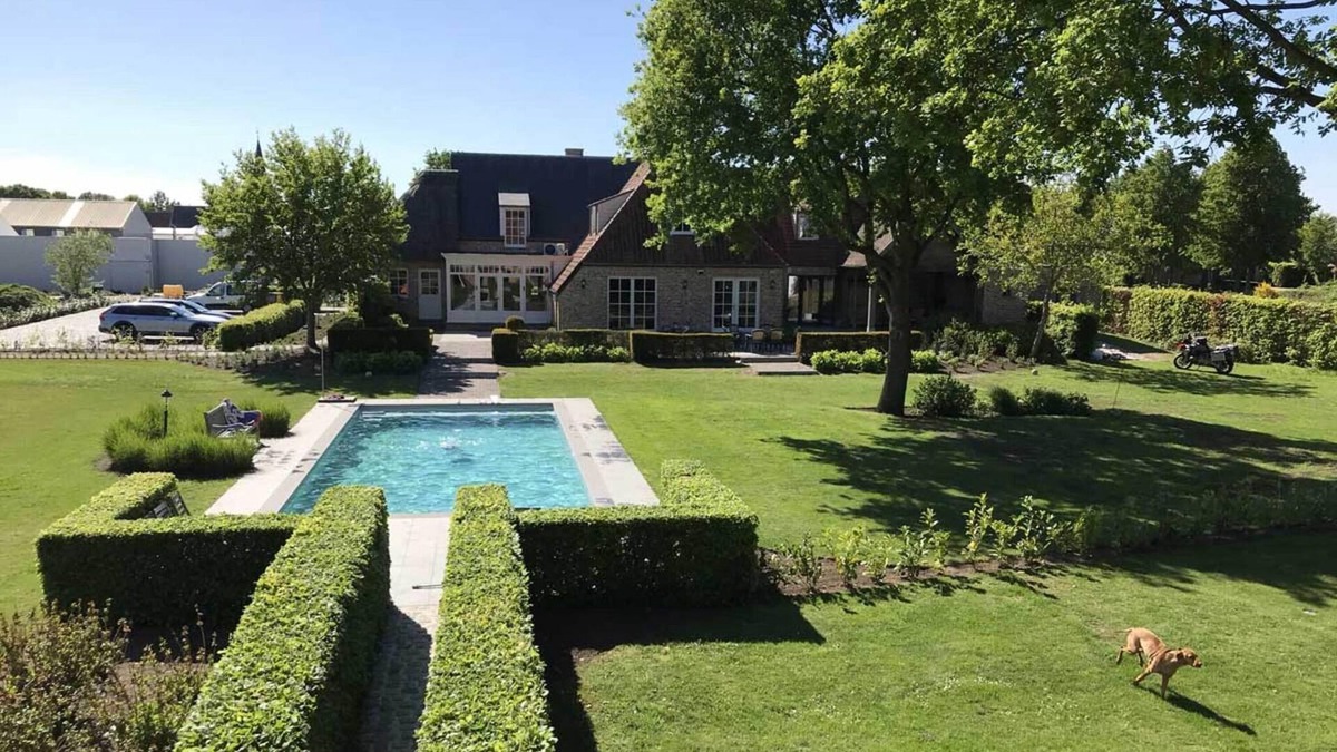 Balen House | Tranquil villa in Vlaanderen with terrace