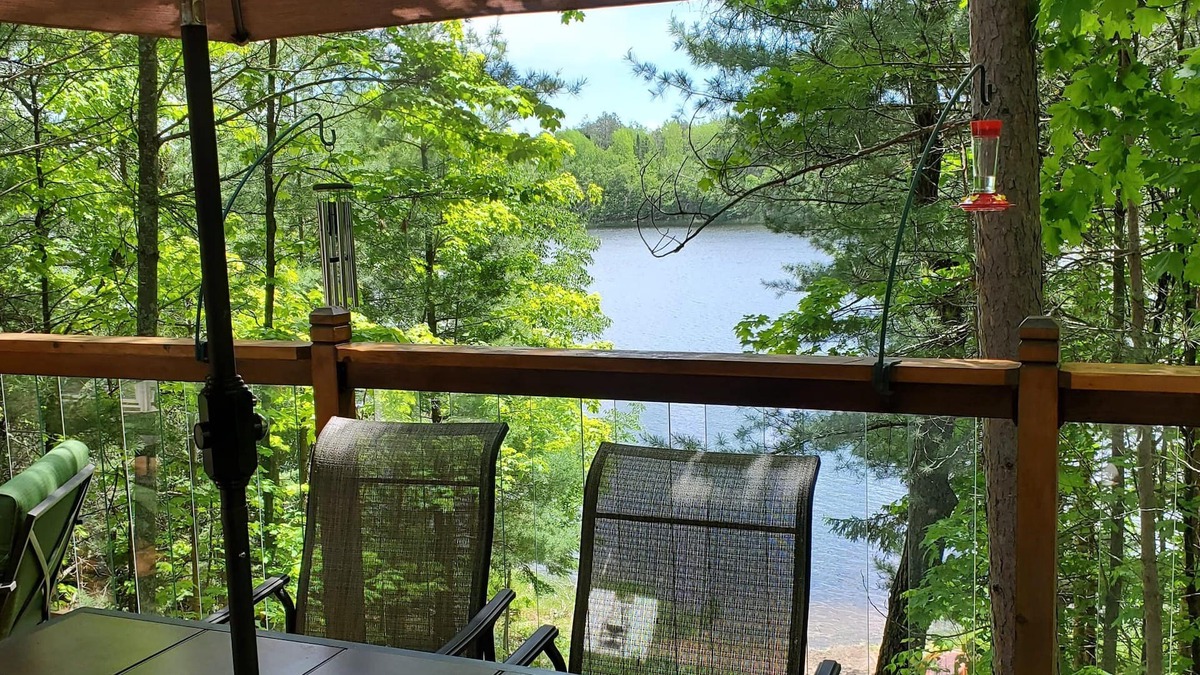 Markville Cabin | Tranquil year round retreat on small quiet lake that has WiFi, a HotTub & Sauna