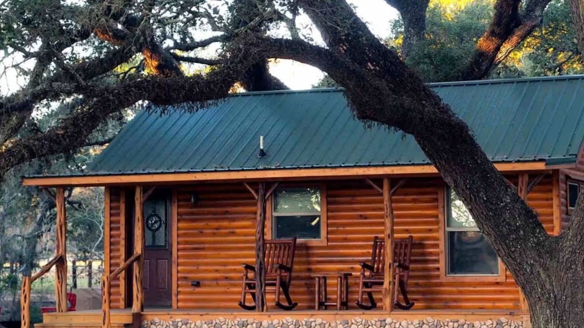 Cat Spring Cabin | Tranquility Cabin Surrounded By Live Oak Trees With A Fabulous Private Hot Tub!