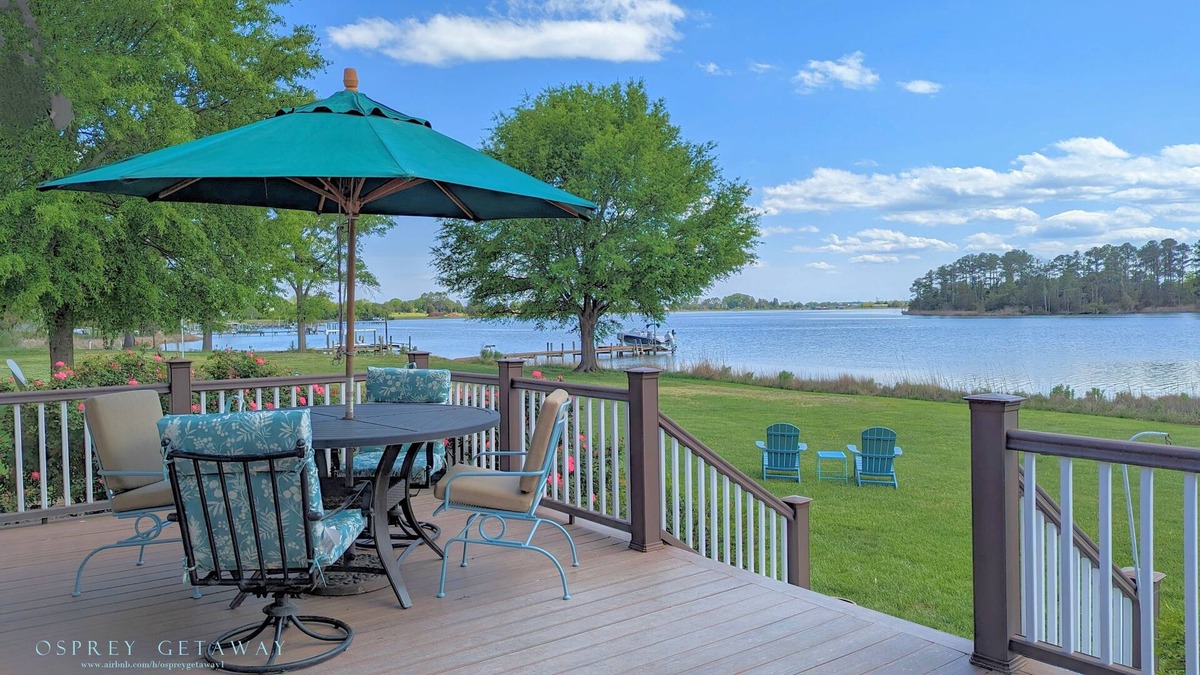 Sharps Cottage | Tranquility for 2 on the Water - No Cleaning Fee!