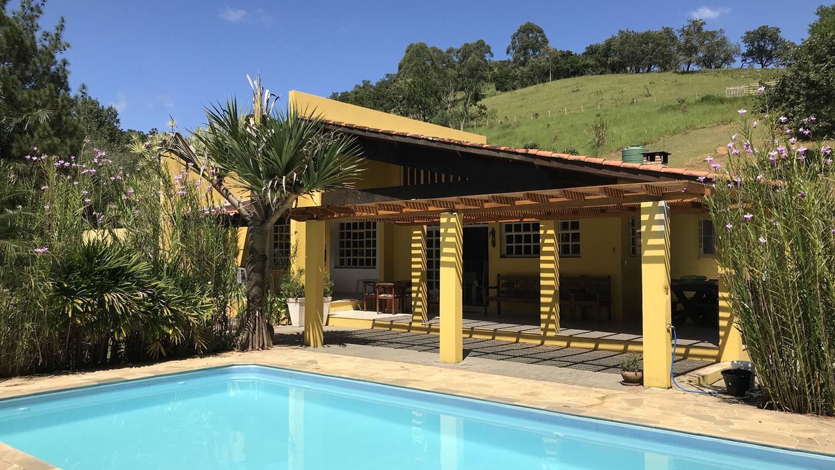 Parque Santa Tereza House | Tranquility, leisure! Ideal for relaxing, restricting parties/loud Wi-Fi ✅