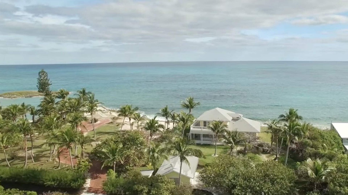 Hope Town House | Tranquility reigns at Talisman