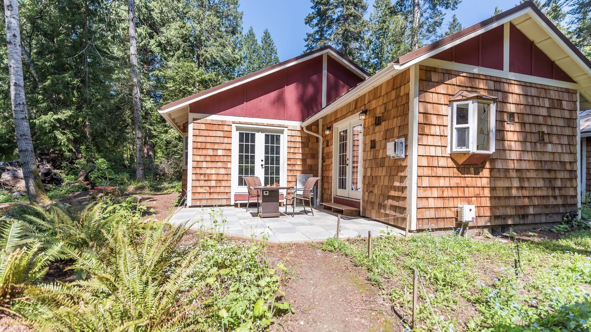 Point Roberts Cottage | Tranquility Vista Cottage at amazing Lily Point - Point Roberts Wa.