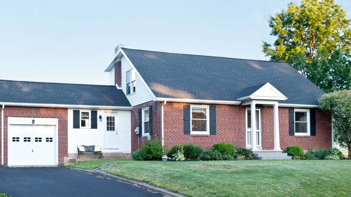 Reinholds House | Translators Cottage: Family-friendly Stay in Lancaster County