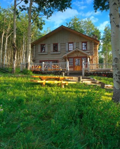 Beaver Creek House | Trappers Cabin