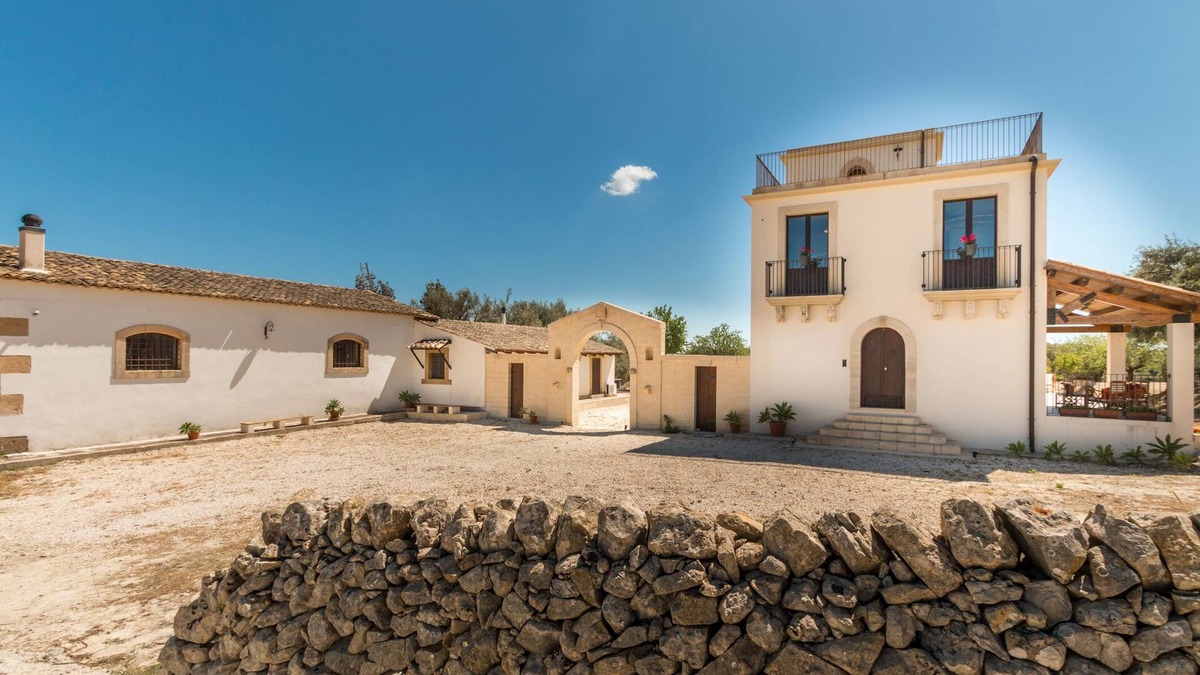 Avola Other | Trappeto Dellago with pool, parking & wi.fi