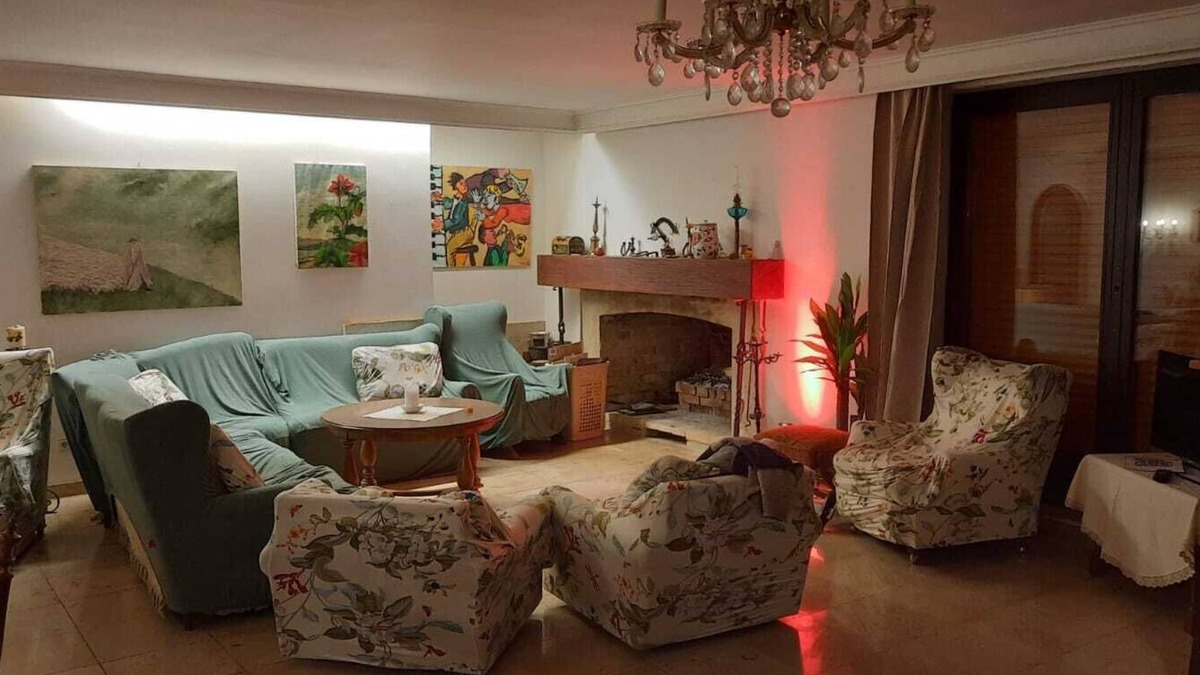 Tutzing Cottage | Traumhaftes, Ruhiges Haus im Wald mit Terrasse