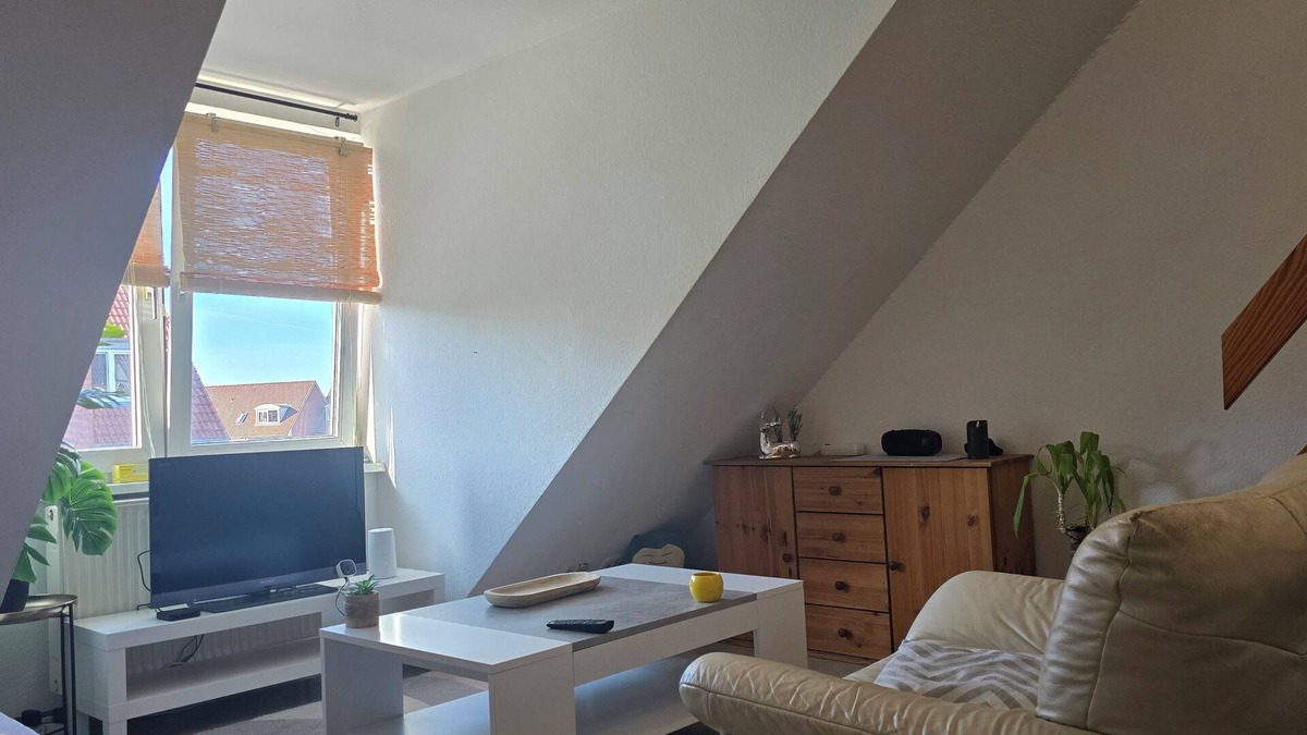 Lubeck City Centre Apartment | Trave Studio with gallery - 24/7 check-in