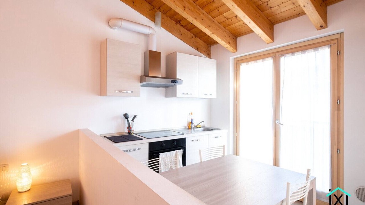 Travedona-Monate Apartment | TRAVEDONA LOFT BY LAKE IXIHOME