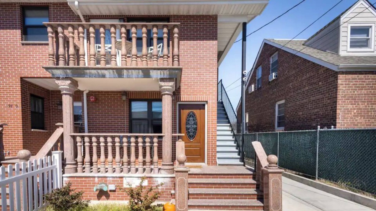 Auburndale House | Travel home