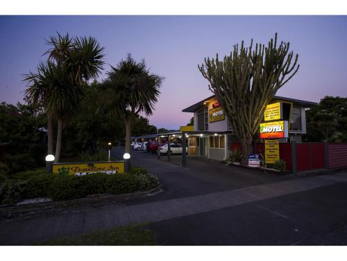 Gisborne Hotel | Travellers Inn Motel