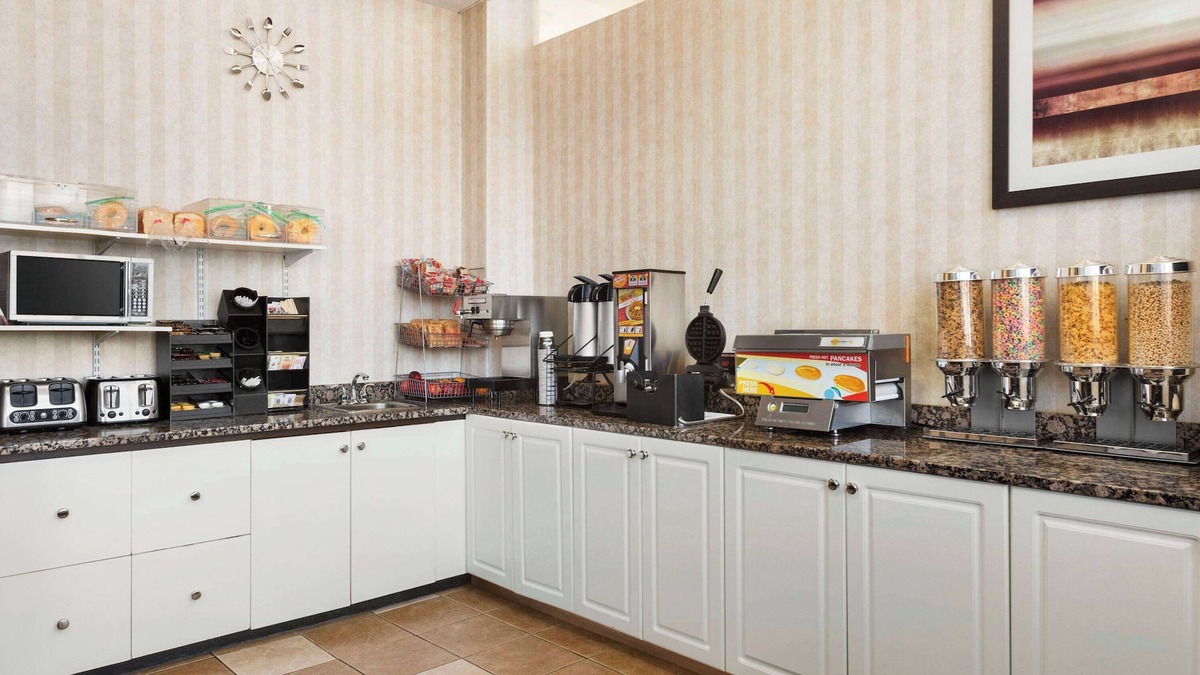 North Battleford Hotel | Travelodge by Wyndham North Battleford
