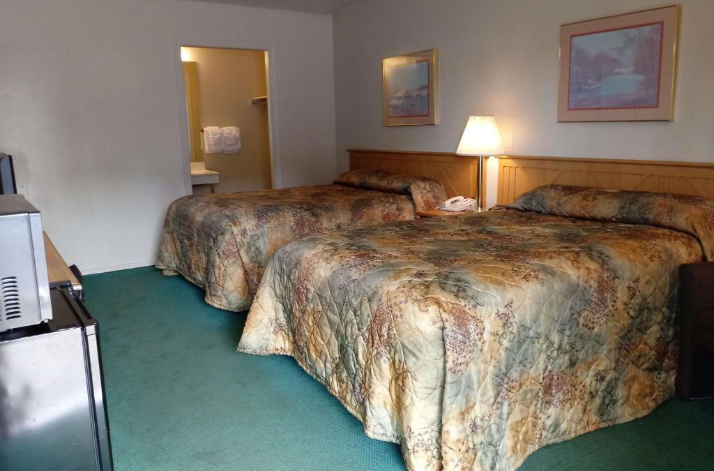 New Philadelphia Hotel | Travelodge by Wyndham New Philadelphia