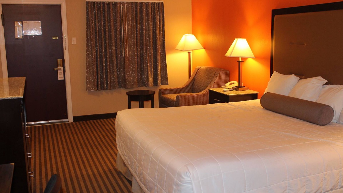 Bellmawr Hotel | Travelodge by Wyndham Bellmawr