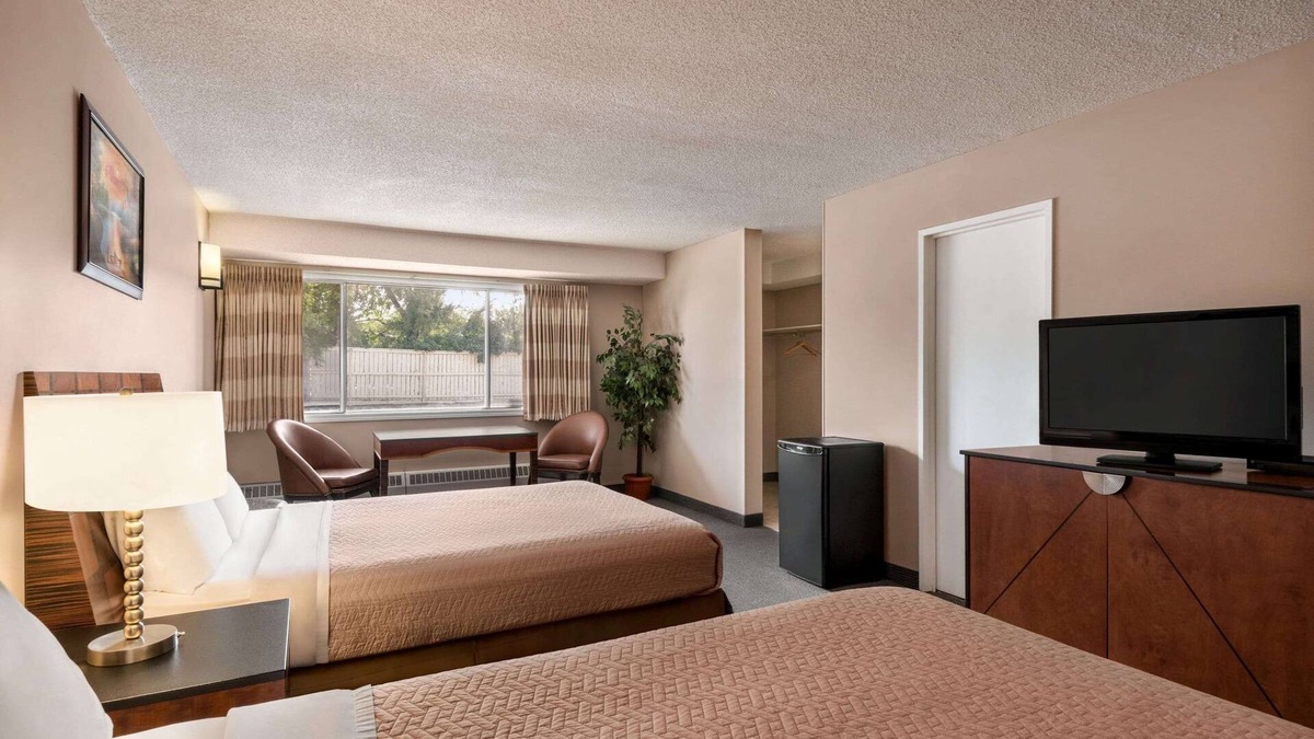 Swift Current Hotel | Travelodge by Wyndham Swift Current