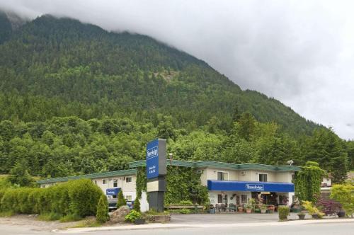Hope Hotel | Travelodge by Wyndham Hope