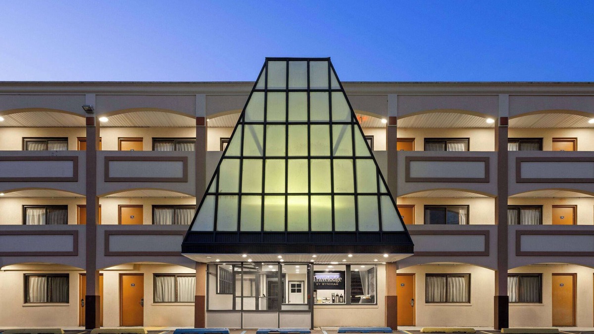 Manhasset Hotel | Travelodge by Wyndham Manhasset