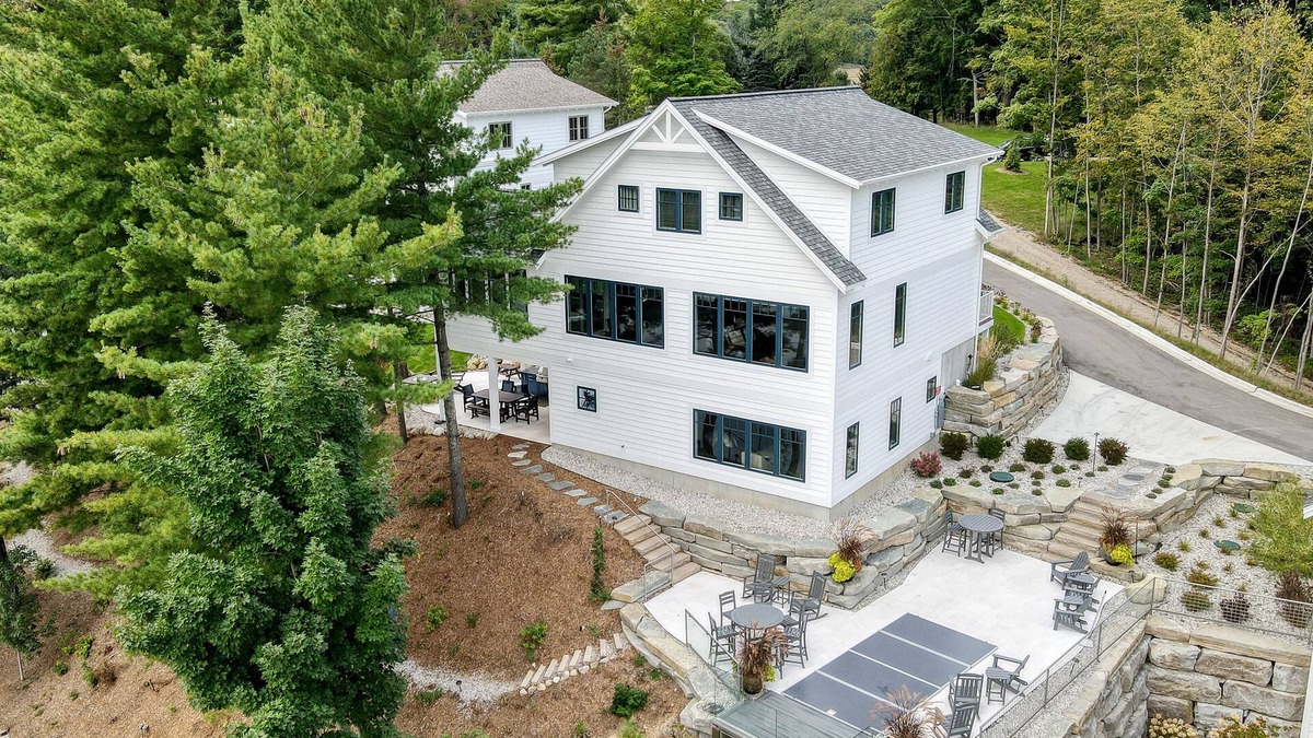 Mayfield House | Traverse City Lakemore Resort Luxury Lakefront Home w/Hot Tub on Arbutus Lake