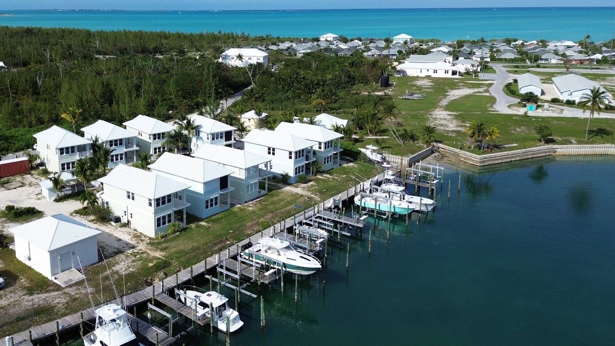 Treasure Cay House | Treasure Cay Getaway with BOAT DOCK! n4 bedroom, pool, & bbq Cabana!