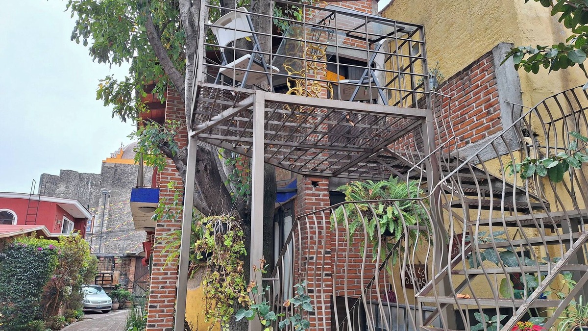Cholula Apartment | Tree House by Majikal B&B