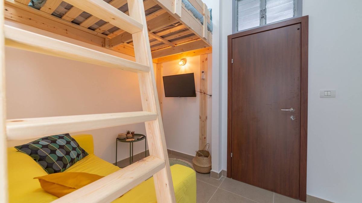 Tel Aviv Apartment | Tree House Oasis - Luxe Studio + Balcony (1)