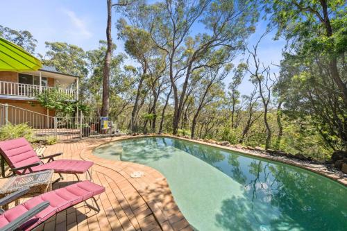 Woodford House | Tree Tops Woodford