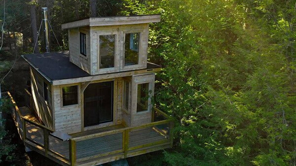 Saint-Faustin-Lac-Carre House | Treehouse #17 | The Cliff house