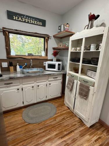 Longview House | Treehouse at Berry-patch