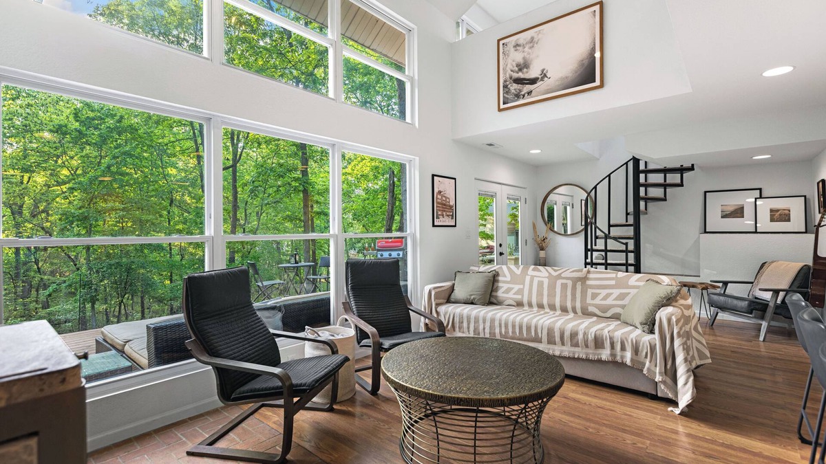 Shawnee Bend House | Treehouse LOZ – Seclusion for 6!