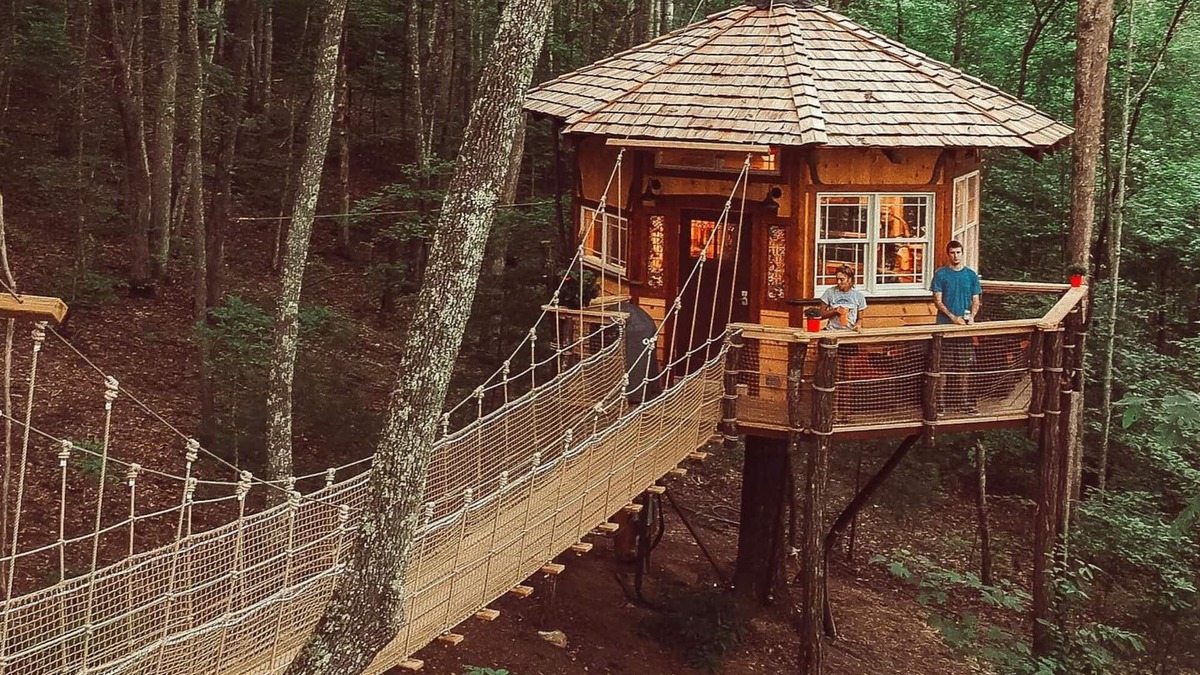 Copperhill Cabin | Treehouse w/Full Disc Golf Course~Dog Friendly
