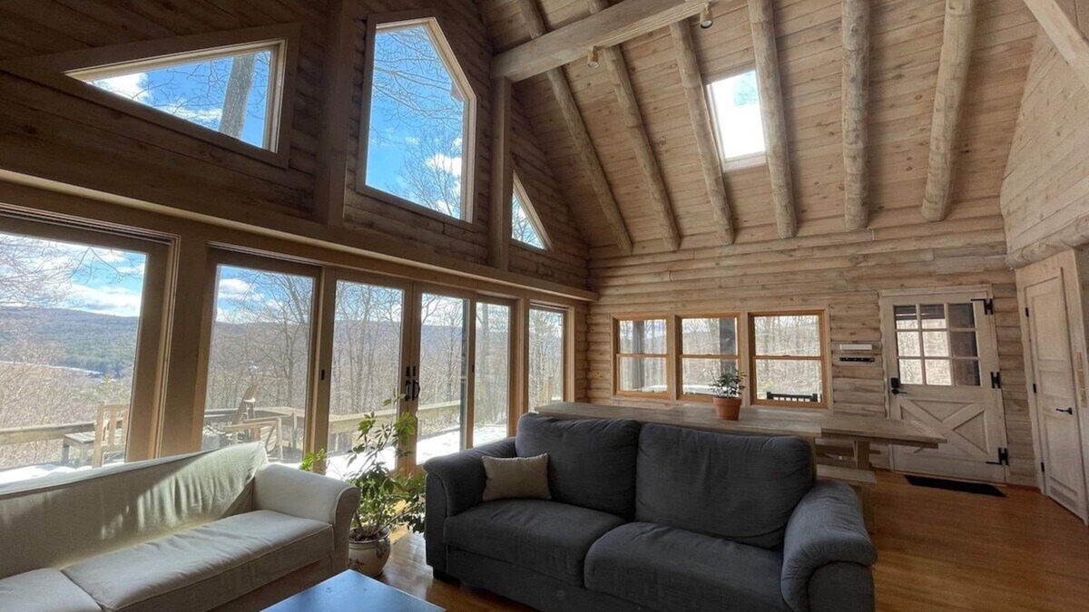 Tyringham House | Treetop Hideaway in Tyringham