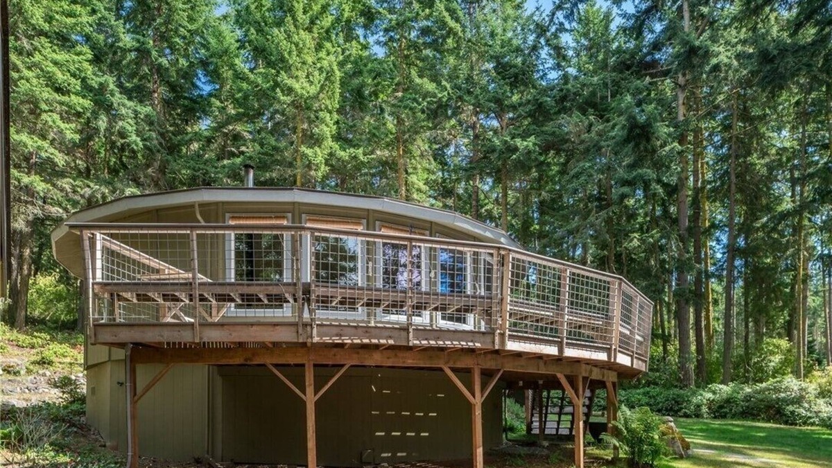 Lopez Island House | TreeTops Forest Retreat