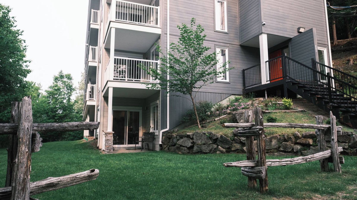 Mont-Tremblant Village Condo | Tremblant Old village - Cozy - mountain view