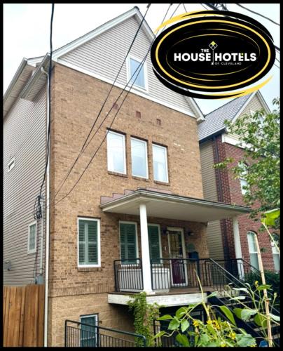 Tremont Apartment | Tremont House